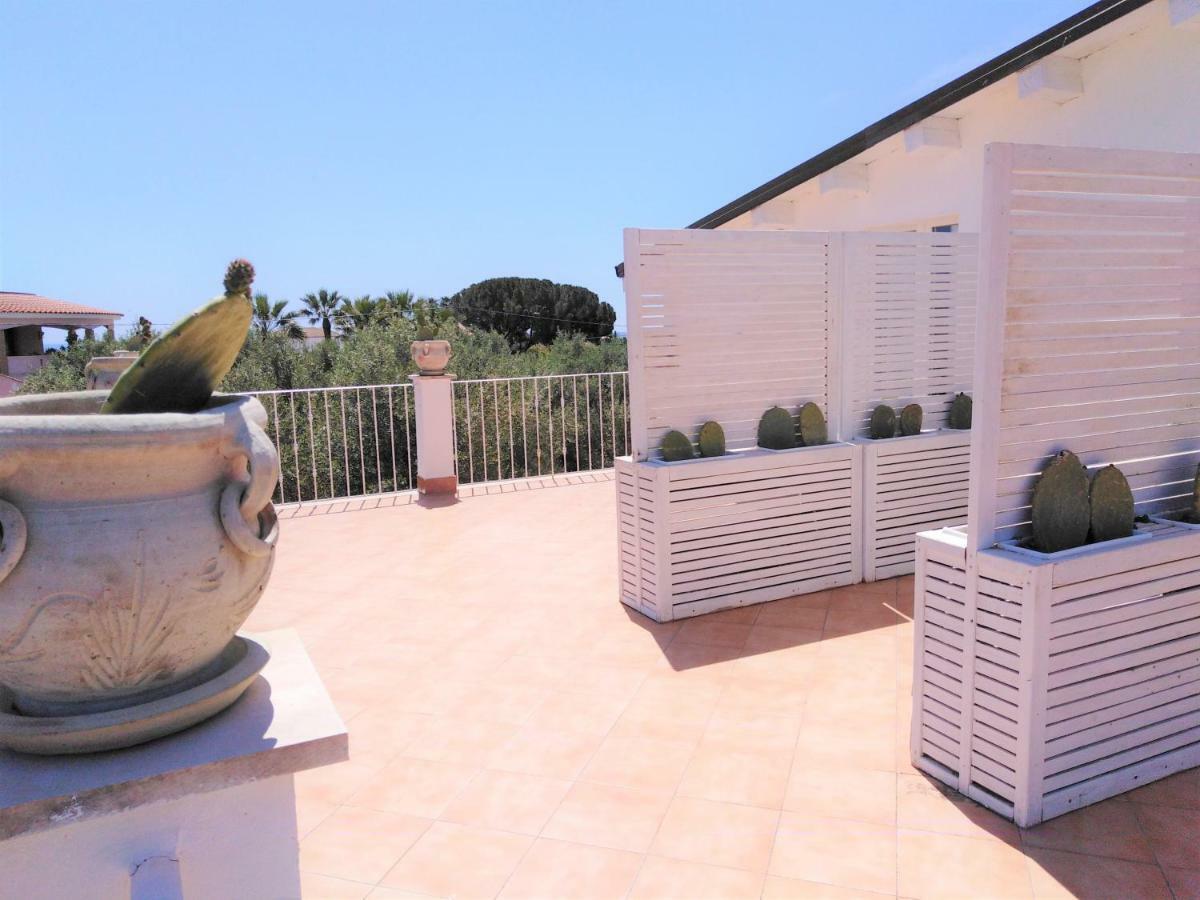 Hotel Residence Noto Marina Esterno foto